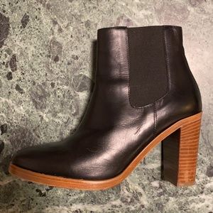 APC Leather Heeled Chelsea Boots